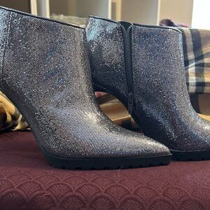 Mix No. 6 Shimmering Silver Ankle Booties New